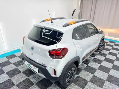 Dacia Spring 2022 - 11500 EUR, 30000 km - 30000km - foto 8 de 19