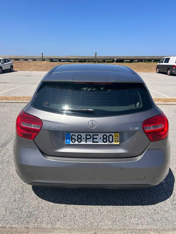 Mercedes-Benz A 160 2014 - 10490 EUR, 210000 km - AUTO.MOTO.pt - 210000km - foto 3 de 14