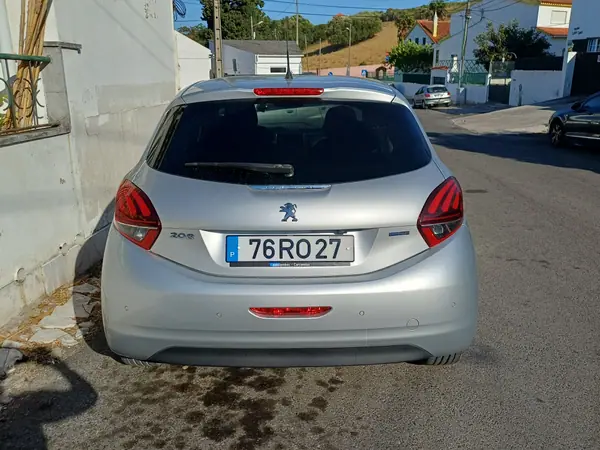 Peugeot 208 1.2 VTI 82 2016 Petrol