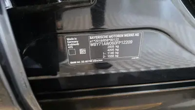 BMW i4 2022 - 38900 EUR, 61219 km - AUTO.MOTO.pt - 61219km - foto 52 de 58