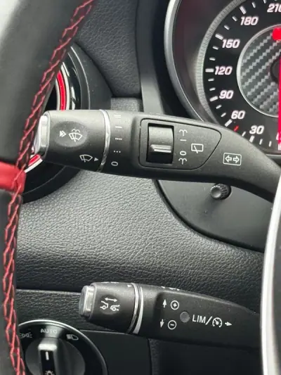 Mercedes-Benz CLA 45 AMG 2017 - 31950 EUR, 127877 km - AUTO.MOTO.pt - 127877km - foto 32 de 51