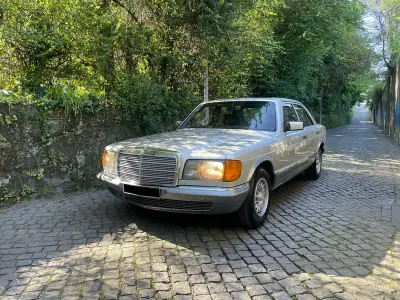 Mercedes-Benz 280 1982 - 11900 EUR, 215000 km - AUTO.MOTO.pt - 215000km - foto 16 de 23