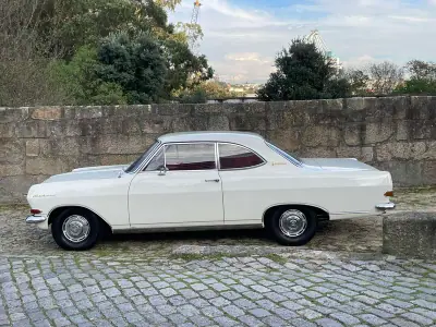 Opel Olympia 1965 - 25000 EUR, 92000 km - AUTO.MOTO.pt - 92000km - foto 9 de 37