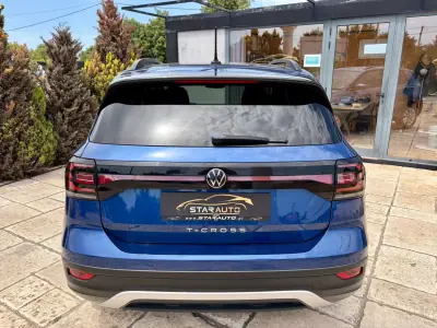 Volkswagen T-Cross 2022 - 19990 EUR, 51852 km - AUTO.MOTO.pt - 51852km - foto 4 de 14