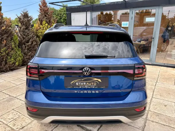 Volkswagen T-Cross 2022 - 19990 EUR, 51852 km - AUTO.MOTO.pt - 51852km - foto 4 de 14