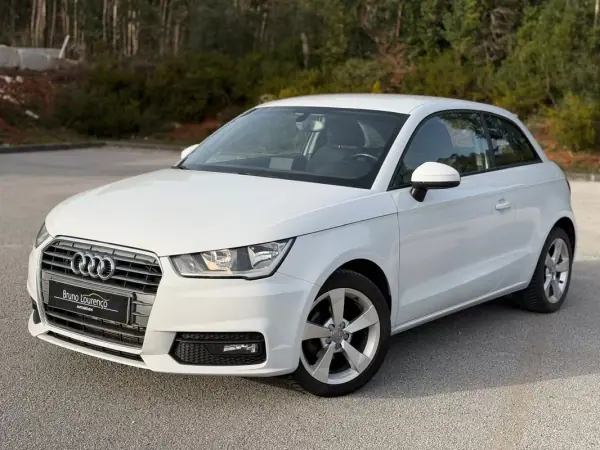 Audi A1 Sportback 2017 - 11900 EUR, 101200 km - AUTO.MOTO.pt - 101200km - foto 14 de 20