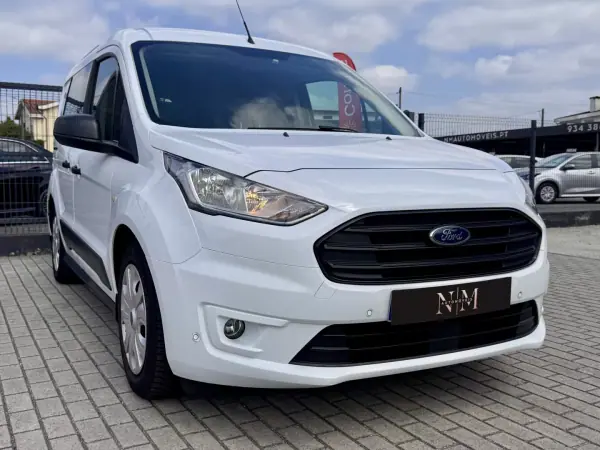 Ford Transit Connect 2019 - 12500 EUR, 110000 km - AUTO.MOTO.pt - 110000km - foto 5 de 24
