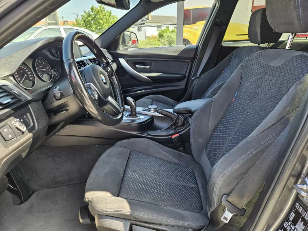 BMW 320 2016 - 21500 EUR, 167963 km - AUTO.MOTO.pt - 167963km - foto 9 de 55