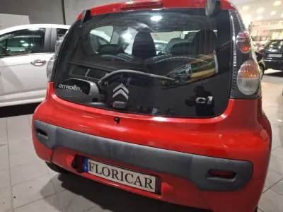 Citroën C1 2013 - 5900 EUR, 129862 km - AUTO.MOTO.pt - 129862km - foto 4 de 11