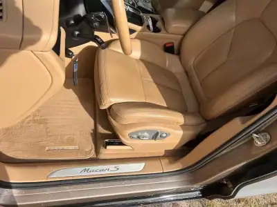 Porsche Macan 2016 - 42900 EUR, 145000 km - AUTO.MOTO.pt - 145000km - foto 10 de 25