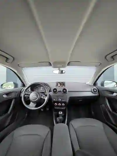 Audi A1 2014 - 14790 EUR, 84000 km - AUTO.MOTO.pt - 84000km - foto 8 de 10