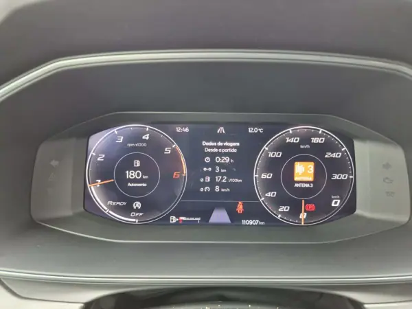Cupra Formentor 2022 - 28900 EUR, 110907 km - AUTO.MOTO.pt - 110907km - foto 11 de 24