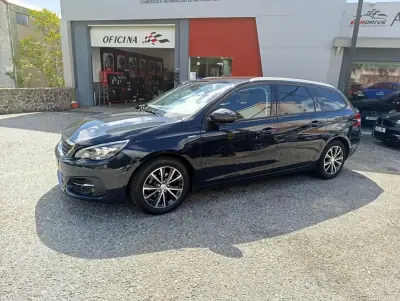 Peugeot 308 SW 2020 - 14500 EUR, 128000 km - AUTO.MOTO.pt - 128000km - foto 3 de 22