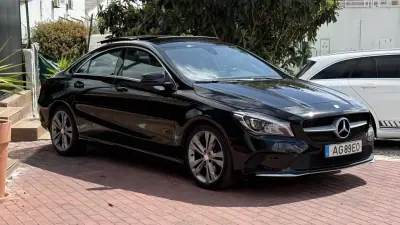 Mercedes-Benz CLA 180 2016 - 17990 EUR, 199000 km - AUTO.MOTO.pt - 199000km - foto 11 de 40