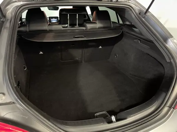Mercedes-Benz CLA 180 2015 - 16500 EUR, 181000 km - 181000km - foto 28 de 28
