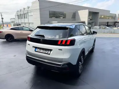 Peugeot 3008 2017 - 17500 EUR, 86000 km - AUTO.MOTO.pt - 86000km - foto 3 de 12