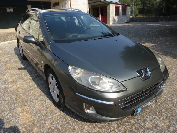 Peugeot 407 SW 2008 - 3999 EUR, 218000 km - AUTO.MOTO.pt - 218000km - foto 8 de 16