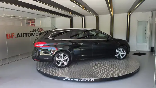 Peugeot 308 SW 2017 - 9500 EUR, 192522 km - 192522km - foto 7 de 56