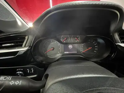 Opel Corsa 2022 - 14500 EUR, 129734 km - AUTO.MOTO.pt - 129734km - foto 12 de 23