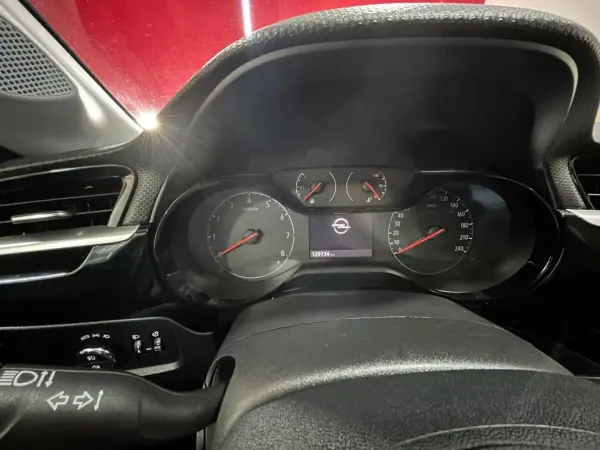 Opel Corsa 2022 - 14500 EUR, 129734 km - AUTO.MOTO.pt - 129734km - foto 12 de 23
