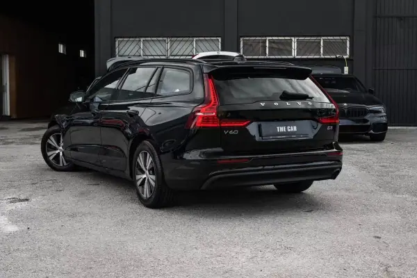 Volvo V60 2019 - 18400 EUR, 258859 km - AUTO.MOTO.pt - 258859km - foto 2 de 25
