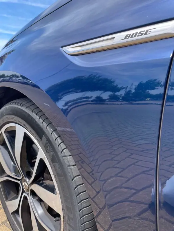 Renault Mégane Sport Tourer 2019 - 15950 EUR, 16000 km - AUTO.MOTO.pt - 16000km - foto 6 de 12