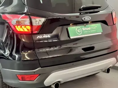 Ford Kuga 2017 - 11750 EUR, 111000 km - 111000km - foto 17 de 55