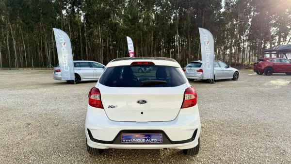 Ford KA 2018 - 10500 EUR, 142000 km - AUTO.MOTO.pt - 142000km - foto 11 de 40