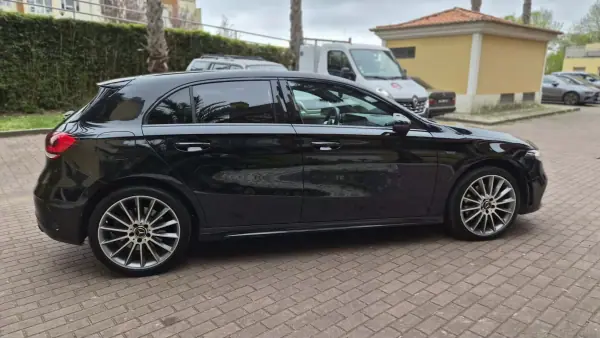 Mercedes-Benz A 250e 2021 - 26990 EUR, 90000 km - AUTO.MOTO.pt - 90000km - foto 12 de 21