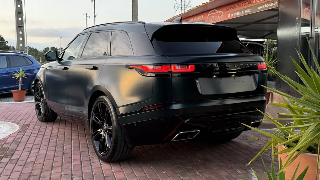 Land Rover Range Rover Velar 2021 - 63990 EUR, 70000 km - 70000km - foto 12 de 50