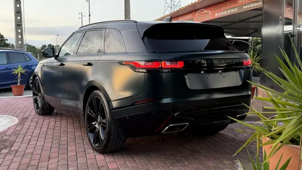 Land Rover Range Rover Velar 2021 - 63990 EUR, 70000 km - AUTO.MOTO.pt - 70000km - foto 12 de 50