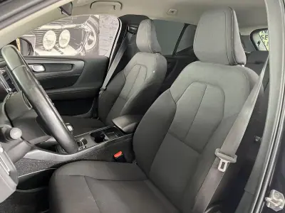 Volvo XC 40 2020 - 23800 EUR, 119887 km - 119887km - foto 7 de 25