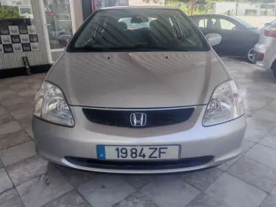 Honda Civic 2004 - 4750 EUR, 120000 km - 120000km - foto 6 de 10