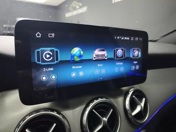 Mercedes-Benz GLA 200 2014 - 22950 EUR, 245585 km - AUTO.MOTO.pt - 245585km - foto 37 de 45