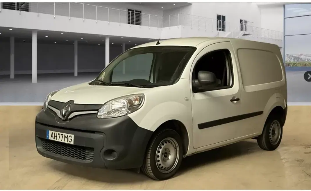 Renault Kangoo 2021 - 13500 EUR, 114002 km - AUTO.MOTO.pt - 114002km - foto 2 de 12