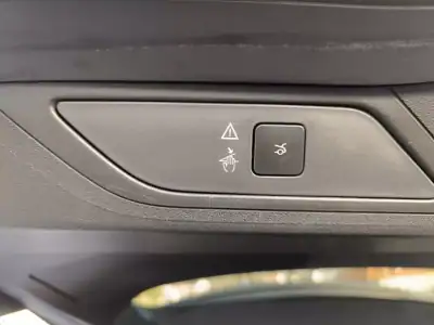 Citroën C4 Picasso 2016 - 13500 EUR, 148000 km - AUTO.MOTO.pt - 148000km - foto 15 de 28