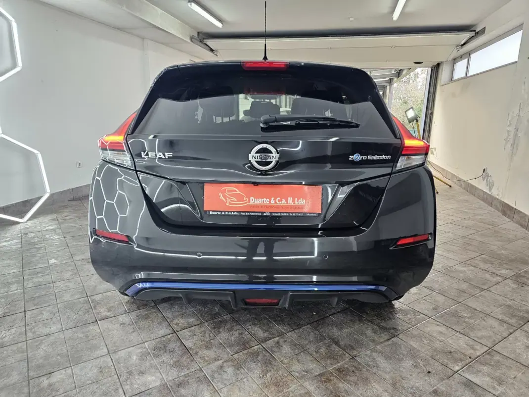 Nissan Leaf 2019 - 19500 EUR, 25097 km - AUTO.MOTO.pt - 25097km - foto 13 de 41