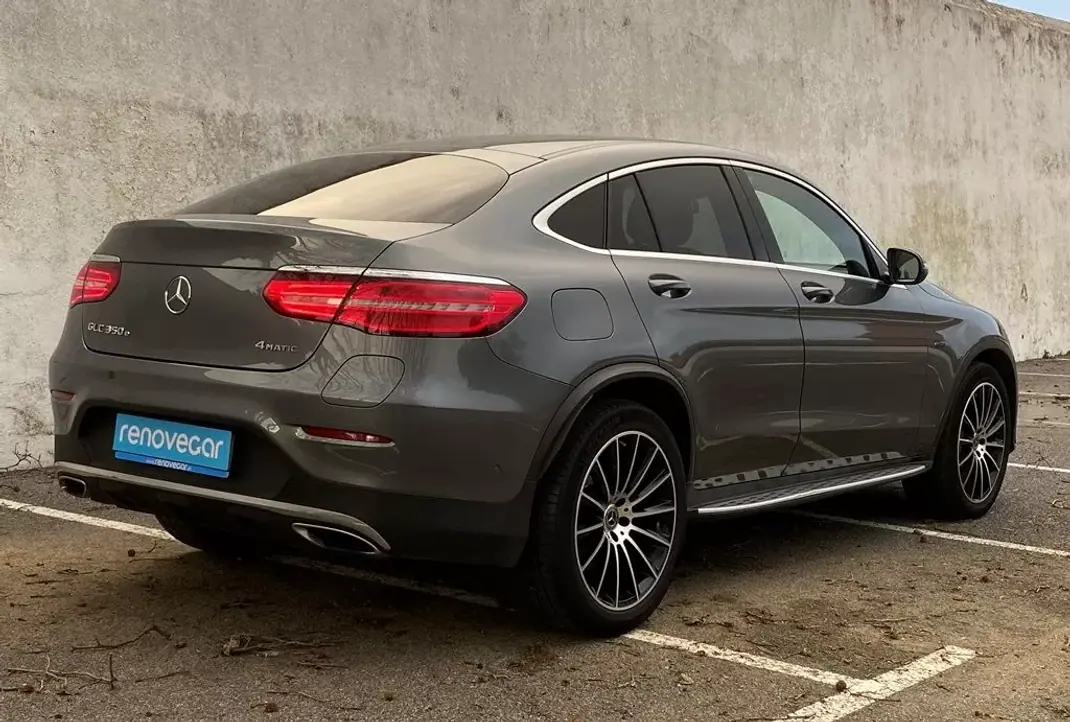 Mercedes-Benz GLC 350 2018 - 45900 EUR, 88510 km - AUTO.MOTO.pt - 88510km - foto 6 de 17