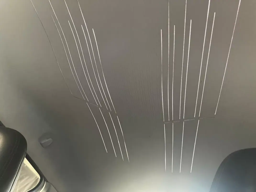 Peugeot 2008 2015 - 8500 EUR, 166000 km - AUTO.MOTO.pt - 166000km - foto 33 de 44