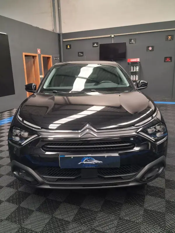 Citroën C4 X 2023 - 17990 EUR, 83846 km - AUTO.MOTO.pt - 83846km - foto 2 de 13