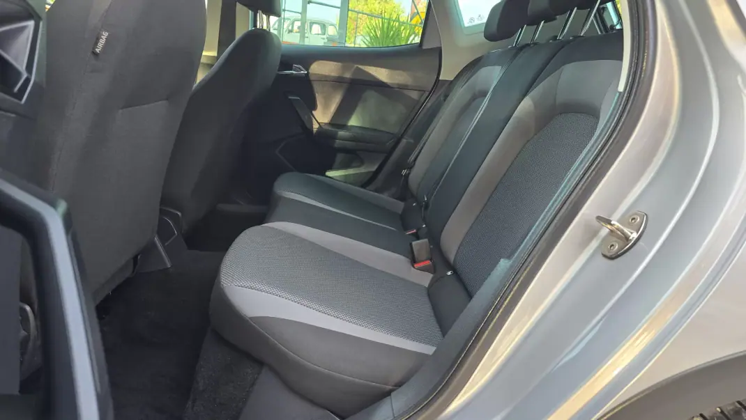 SEAT Arona 2020 - 15950 EUR, 59080 km - 59080km - foto 19 de 23