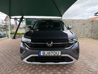 Volkswagen T-Cross 2024 - 22600 EUR, 15658 km - AUTO.MOTO.pt - 15658km - foto 3 de 16