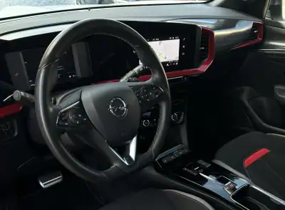 Opel Mokka 2023 - 23400 EUR, 41700 km - AUTO.MOTO.pt - 41700km - foto 5 de 12