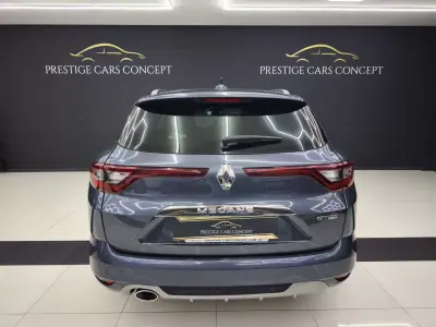 Renault Mégane Sport Tourer 2018 - 14450 EUR, 246155 km - AUTO.MOTO.pt - 246155km - foto 4 de 37
