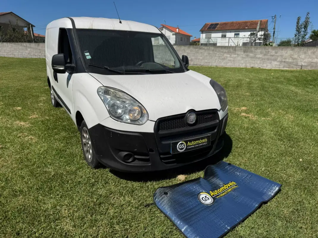 Fiat Doblo 2010 - 4750 EUR, 298000 km - 298000km - foto 4 de 7