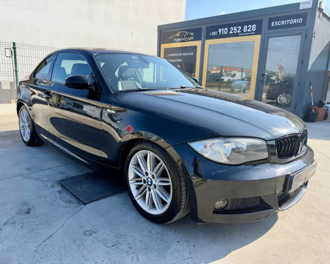 BMW 123 2008 - 14900 EUR, 282000 km - 282000km - foto 7 de 26
