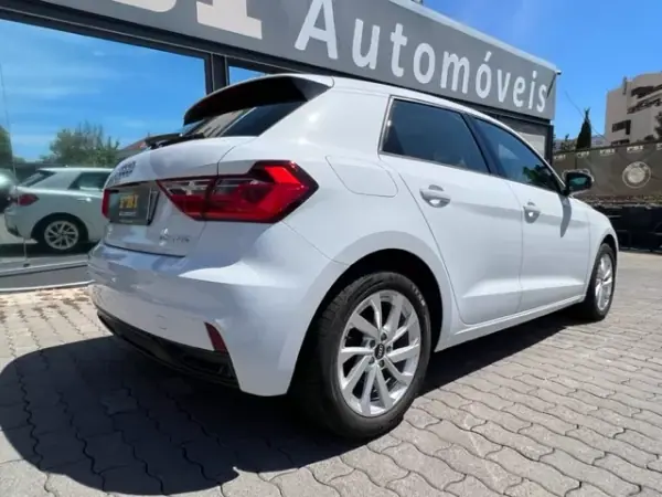 Audi A1 Sportback 2023 - 23500 EUR, 40987 km - AUTO.MOTO.pt - 40987km - foto 8 de 12