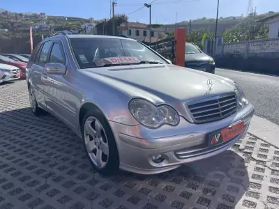 Mercedes-Benz C 220 2004 - 331544km
