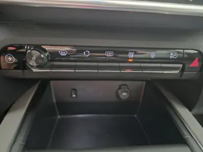 Citroën C5 Aircross 2021 - 21990 EUR, 59707 km - 59707km - foto 26 de 44