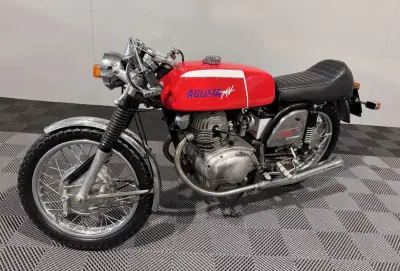 MV Agusta 1978 - 12900 EUR, 3500 km - AUTO.MOTO.pt - 3500km - foto 14 de 16